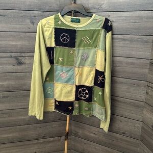 Women’s Kathmandu large hippie shirt.